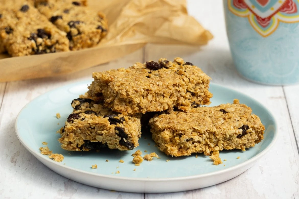 Super Easy Fruity Flapjack Recipe Scottish Scran