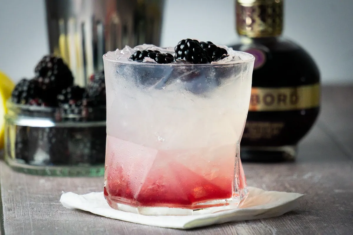 Chambord and Gin Bramble Cocktail