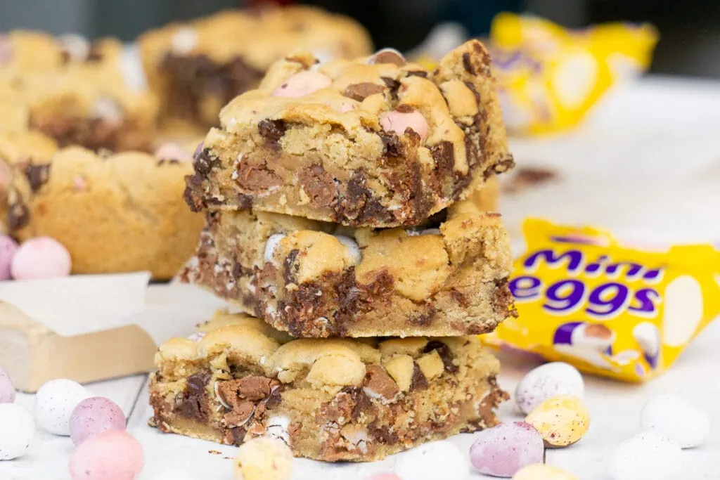 Mini Egg Cookie Bar Traybake - 3 pieces stacked up