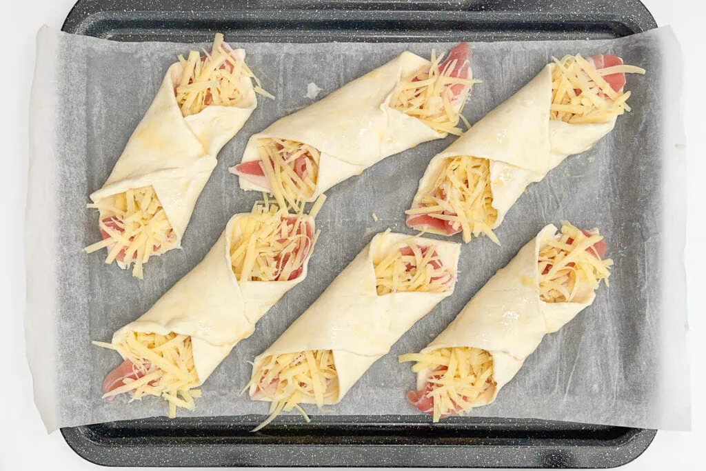 Cheese and Bacon Turnovers Recipe Method 