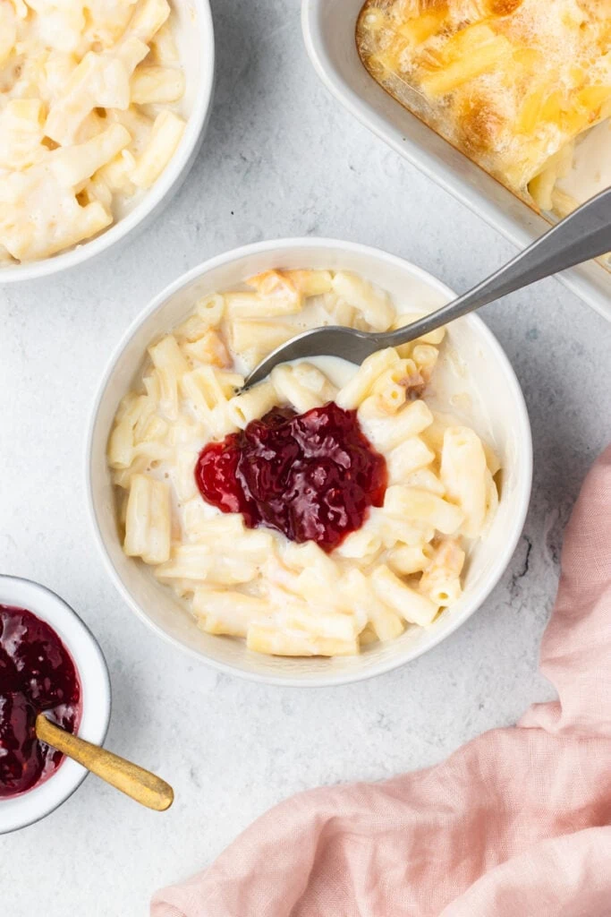 Macaroni Pudding Recipe - bowl with jam