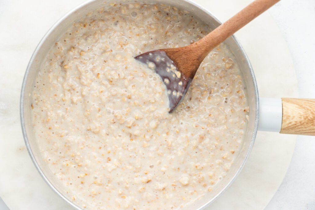How to Make Porridge - A sauce pan of cooked porridge