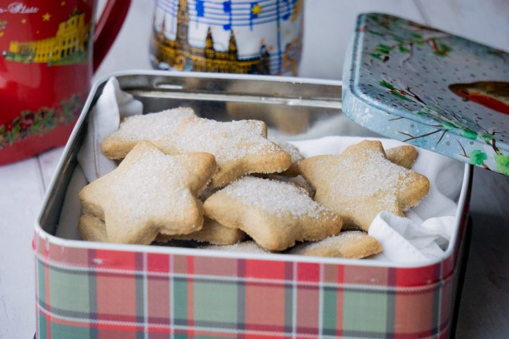 Spiced Christmas Shortbread Recipe